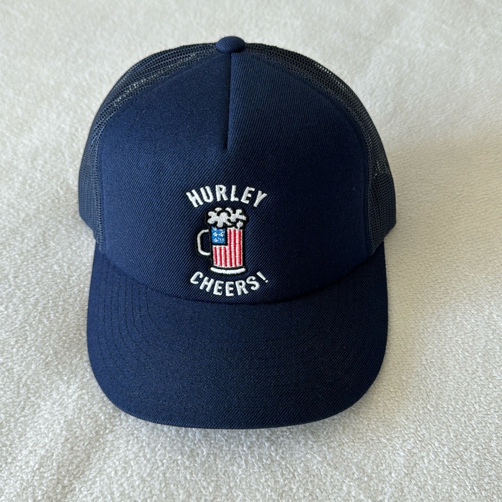 Hurley CHEERS Trucker Hat